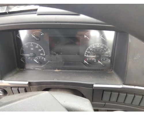VOLVO VNR GAUGE CLUSTER