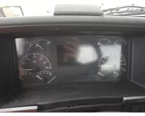 VOLVO VNR GAUGE CLUSTER