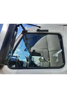 VOLVO VNR GLASS, DOOR, FRONT