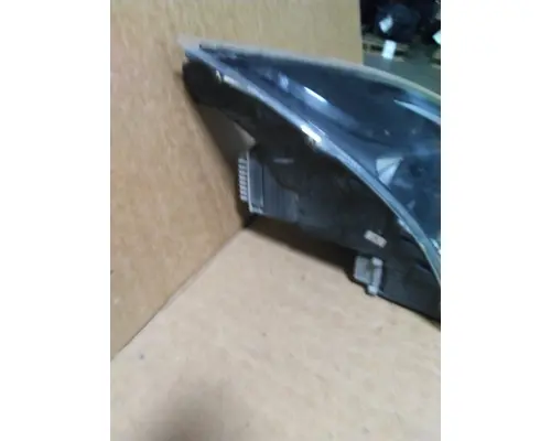 VOLVO VNR HEADLAMP ASSEMBLY