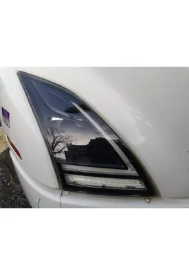 VOLVO VNR HEADLAMP ASSEMBLY