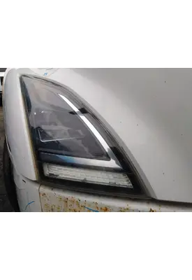 VOLVO VNR HEADLAMP ASSEMBLY