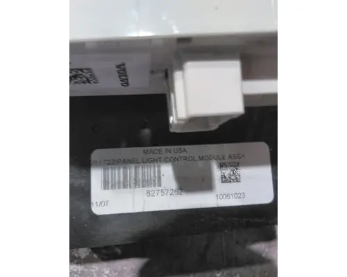 VOLVO VNR HEADLAMP SWITCH