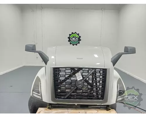 VOLVO VNR Hood