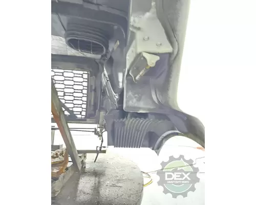 VOLVO VNR Hood