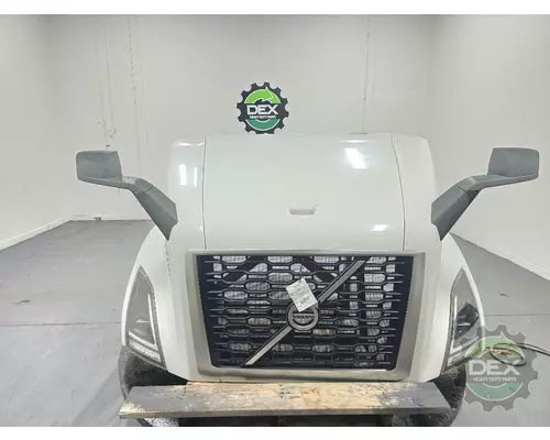 VOLVO VNR Hood