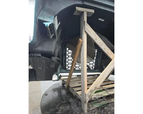 VOLVO VNR Hood