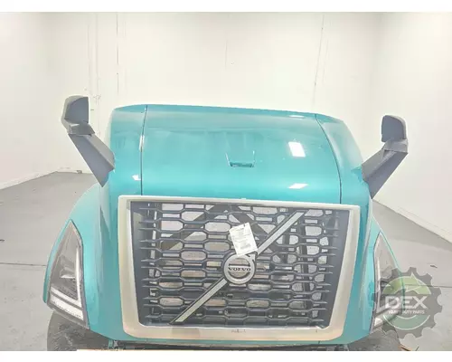VOLVO VNR Hood