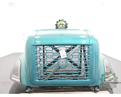 VOLVO VNR Hood