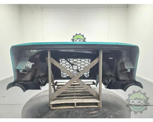 VOLVO VNR Hood