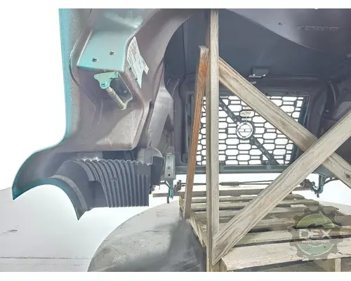 VOLVO VNR Hood