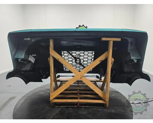 VOLVO VNR Hood