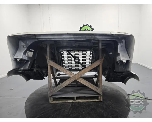 VOLVO VNR Hood