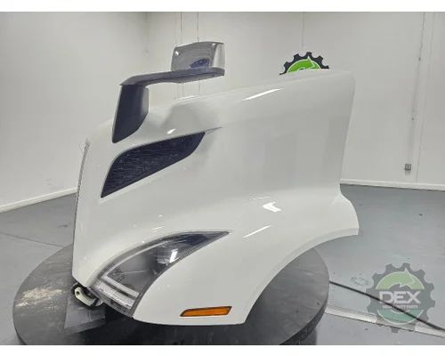 VOLVO VNR Hood