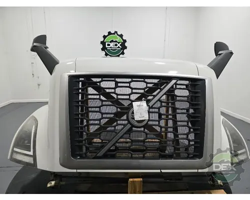 VOLVO VNR Hood