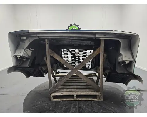 VOLVO VNR Hood