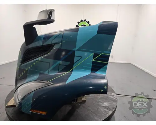 VOLVO VNR Hood