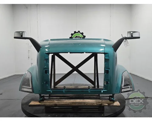 VOLVO VNR Hood