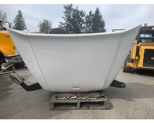 VOLVO VNR Hood