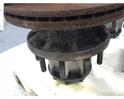 VOLVO VNR Hub