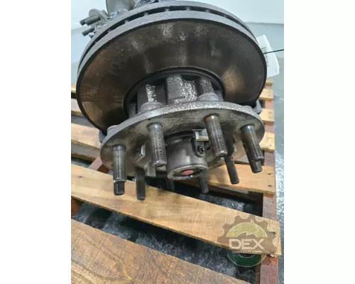 VOLVO VNR Hub