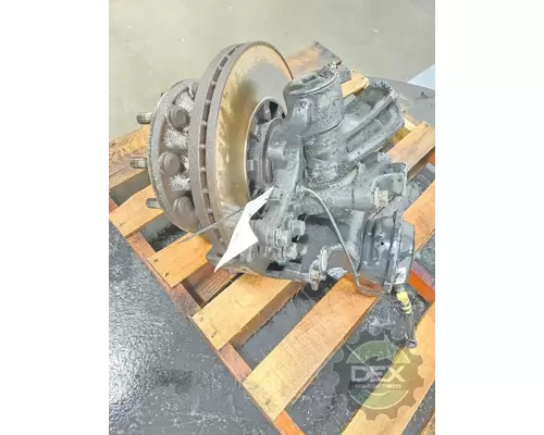 VOLVO VNR Hub