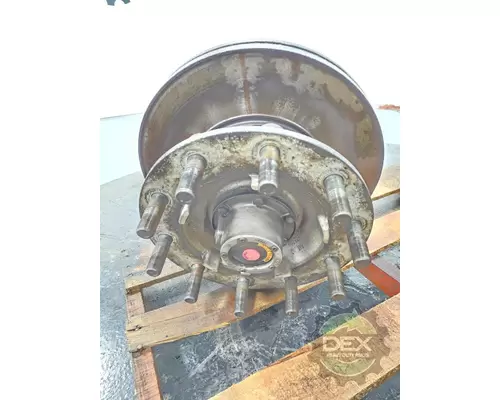 VOLVO VNR Hub
