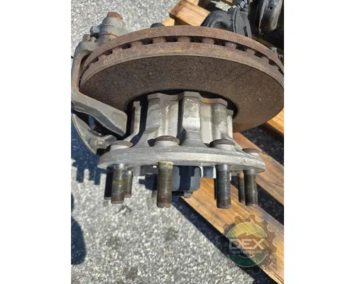 VOLVO VNR Hub