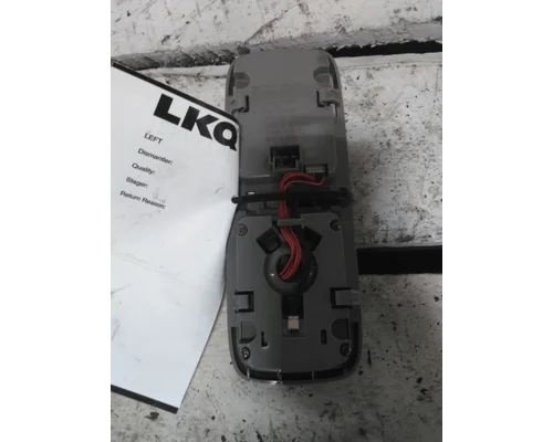 VOLVO VNR INTERIOR CAB LIGHT