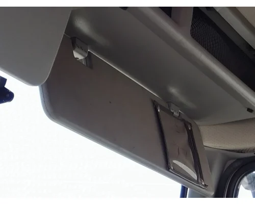 VOLVO VNR INTERIOR SUN VISOR