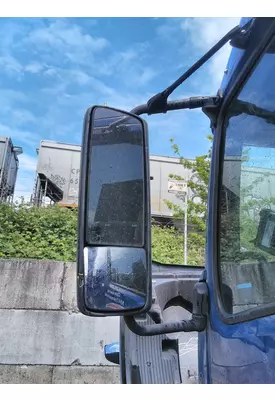 VOLVO VNR MIRROR ASSEMBLY CAB/DOOR