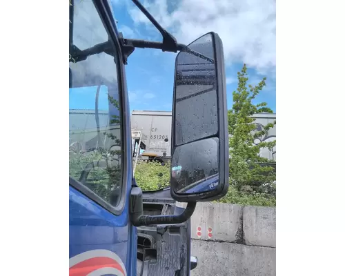 VOLVO VNR MIRROR ASSEMBLY CABDOOR