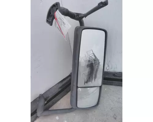 VOLVO VNR MIRROR ASSEMBLY CABDOOR