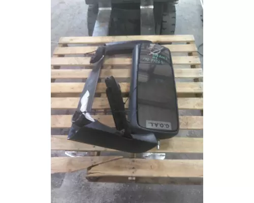 VOLVO VNR MIRROR ASSEMBLY CABDOOR