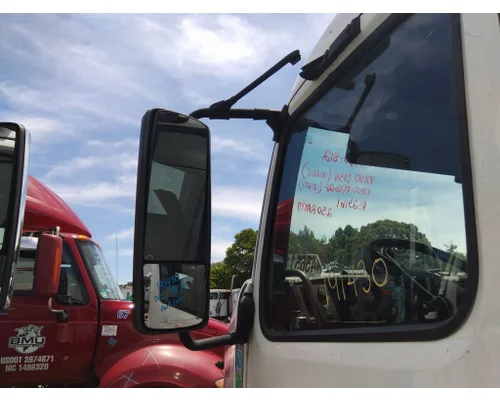 VOLVO VNR MIRROR ASSEMBLY CABDOOR