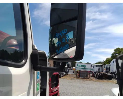 VOLVO VNR MIRROR ASSEMBLY CABDOOR