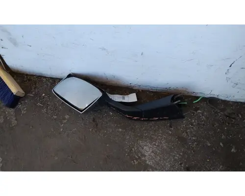 VOLVO VNR MIRROR ASSEMBLY FENDERHOOD