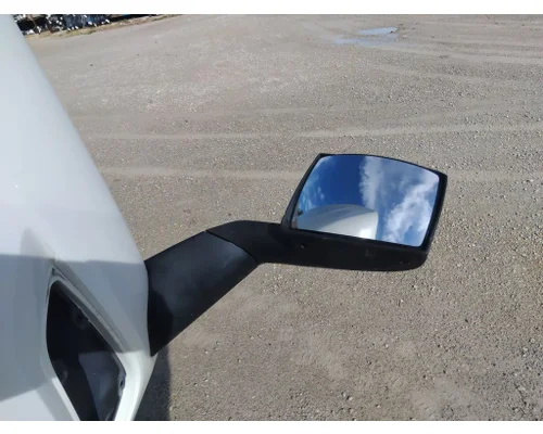 VOLVO VNR MIRROR ASSEMBLY FENDERHOOD