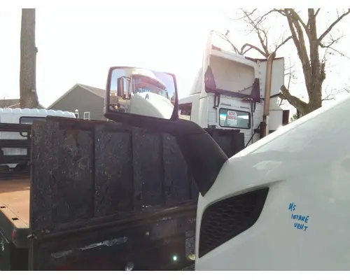 VOLVO VNR MIRROR ASSEMBLY FENDERHOOD