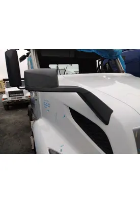 VOLVO VNR MIRROR ASSEMBLY FENDER/HOOD