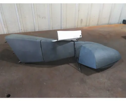 VOLVO VNR MIRROR ASSEMBLY FENDERHOOD