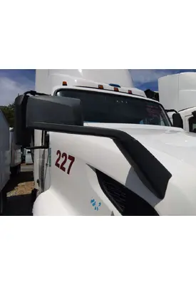 VOLVO VNR MIRROR ASSEMBLY FENDER/HOOD