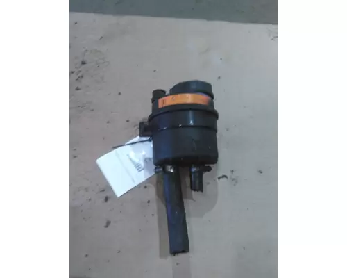VOLVO VNR POWER STEERING RESERVOIR