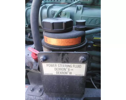 VOLVO VNR POWER STEERING RESERVOIR