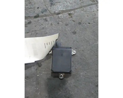VOLVO VNR RADAR ANTI-COLLISION MODULE
