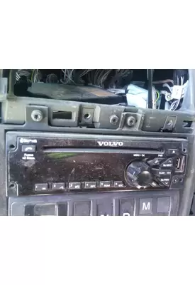 VOLVO VNR RADIO AM/FM/BLUETOOTH