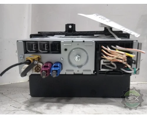 VOLVO VNR Radio