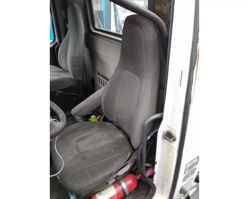 VOLVO VNR SEAT, FRONT