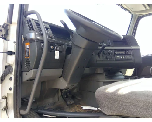 VOLVO VNR STEERING COLUMN