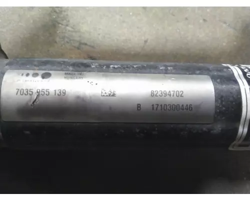 VOLVO VNR STEERING SHAFT